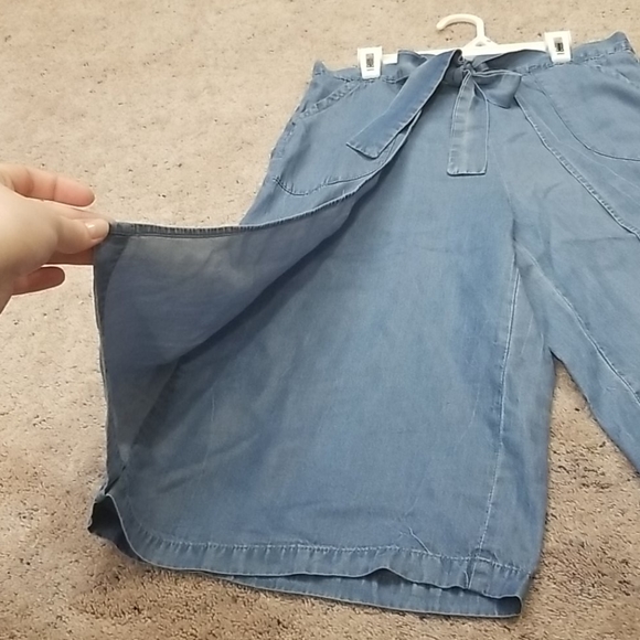 Denim Jean culottes with pockets! - Picture 5 of 6
